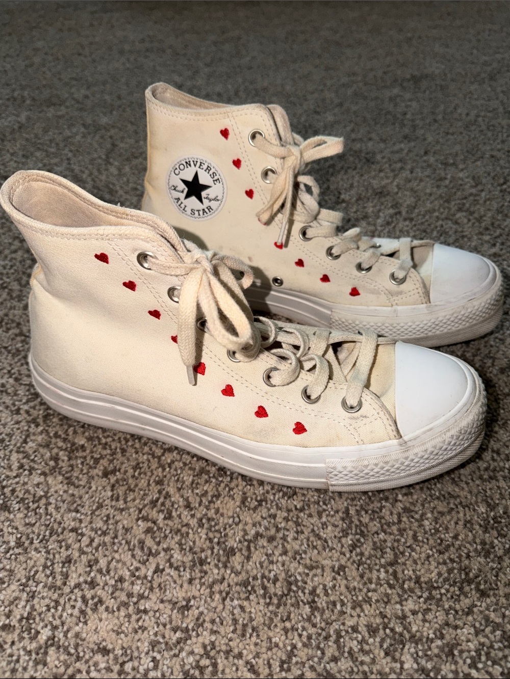 Womens Chuck Taylor Converse All Star High Top Platform Sneakers Hearts Size 10